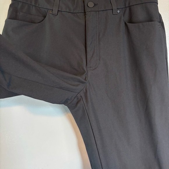 VRST sz 32 x 30 Limitless 5 Pocket Performance Pants Black - Picture 3 of 7